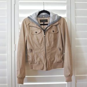Ci Sono by Cavalini Tan Vegan Leather Jacket